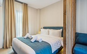 Mc Queen Boutique Apartments